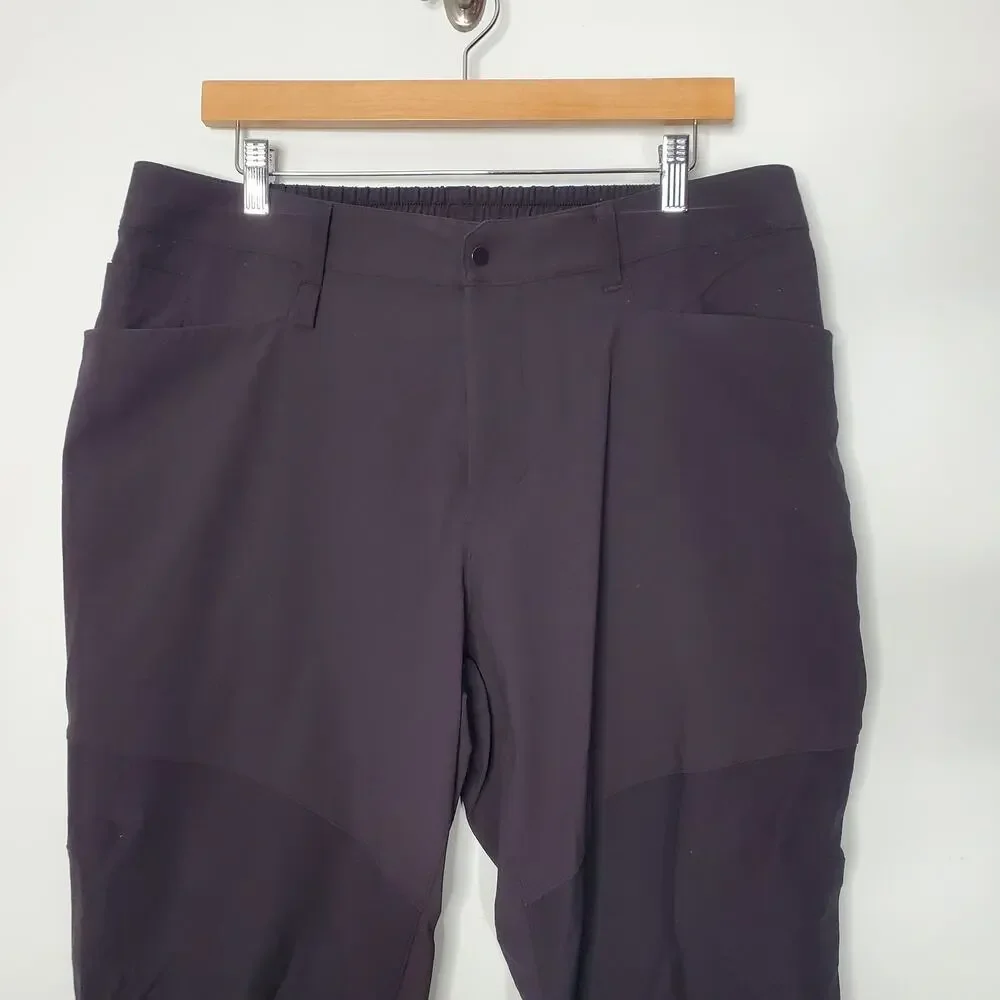 Lululemon Classic Fit Hiking Pant Mens 30
